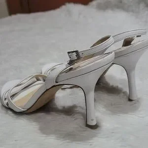JIMMY CHOO ホワイトサンダル 35 Jimmy Choo | Shoes | Jimmy Choo White Slipon Sandals Size 35